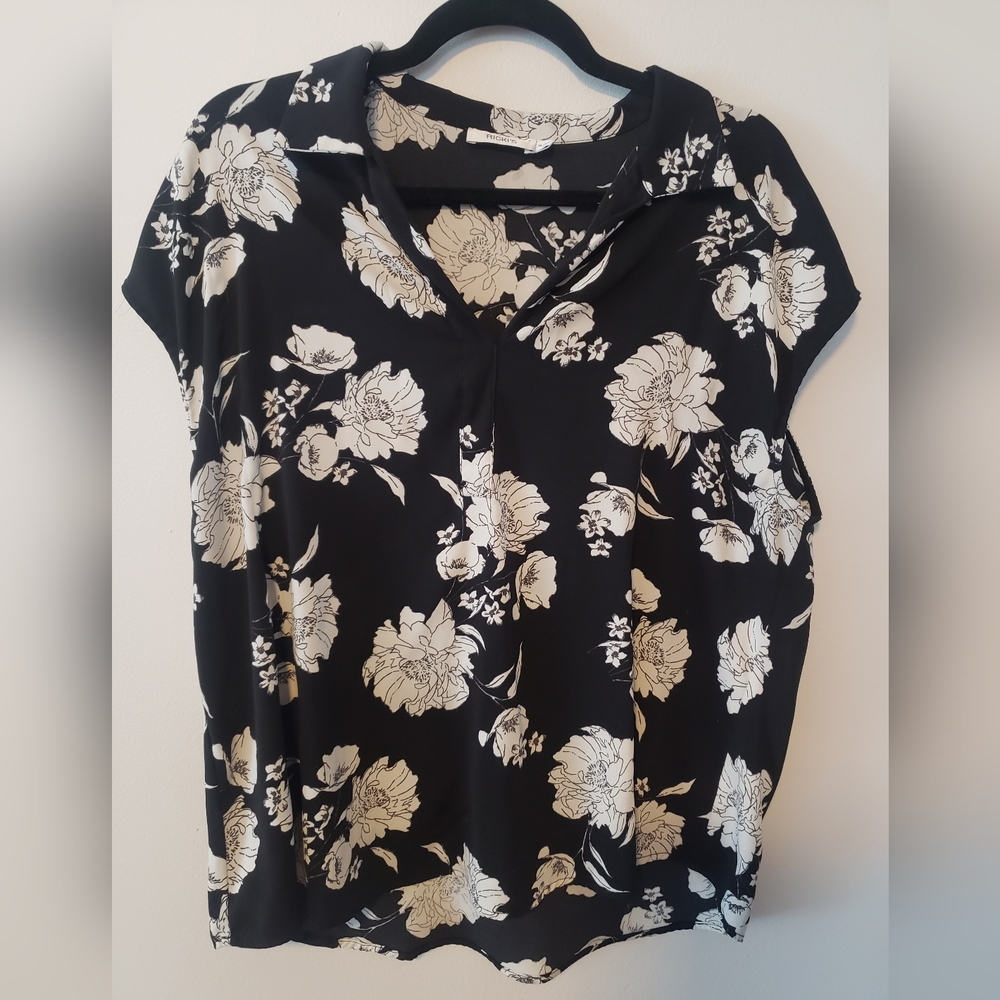 🎉10 Items For 10 Dollars🎉RICKIS XL short sleeve blouse